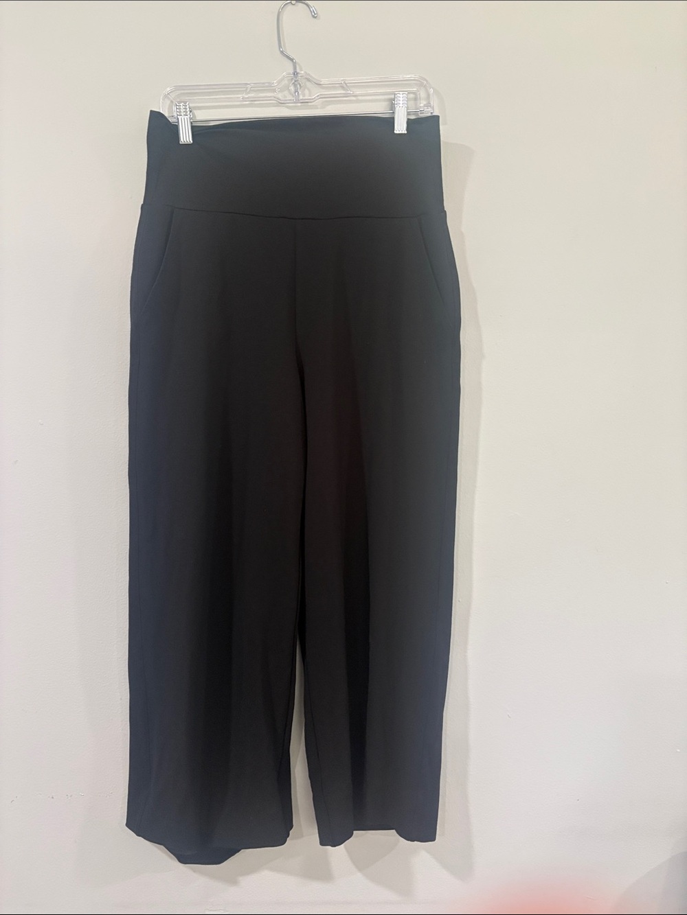 CABI BLACK PULL-ON WIDE LEG HIGH WAIST STRECH PANTS SIZE : M